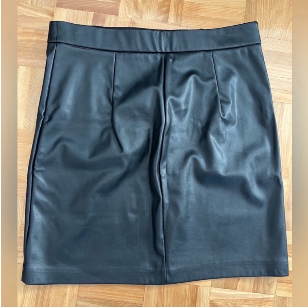 Dynamite Faux Leather Mini Skirt - Picture 4 of 7